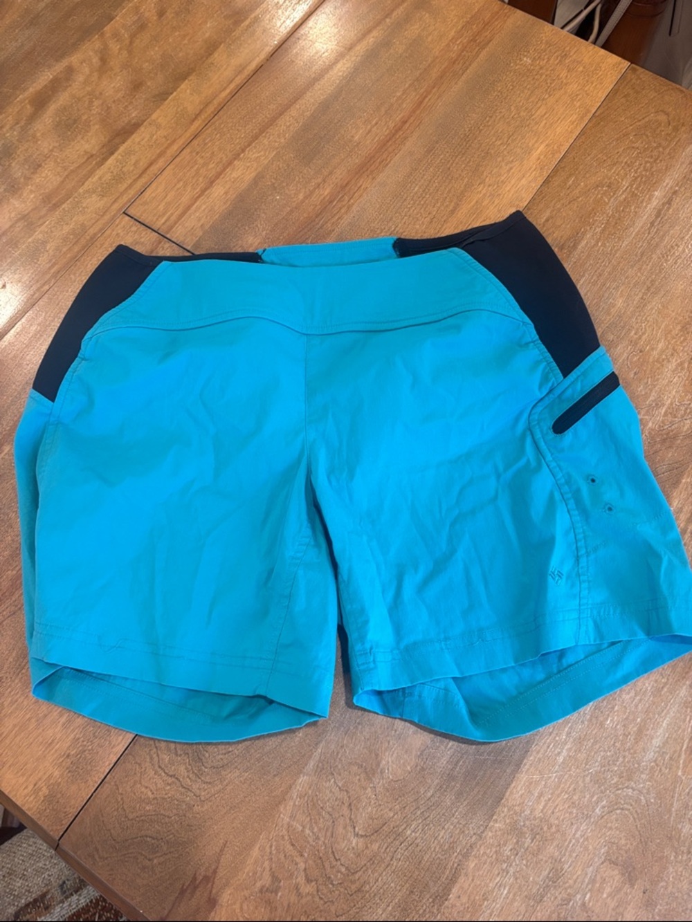 Columbia Teal Athletic Shorts with Black Panels